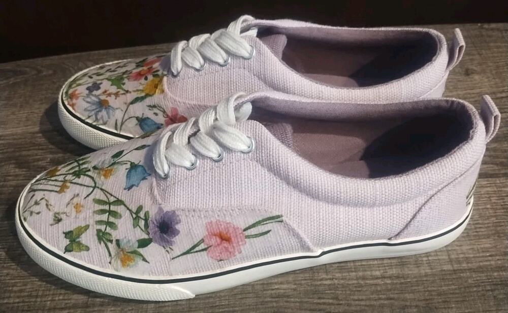 Women's 5 Lavender purple Floral Tie Canvas Sneakers Casual Shoes NEW decoupage